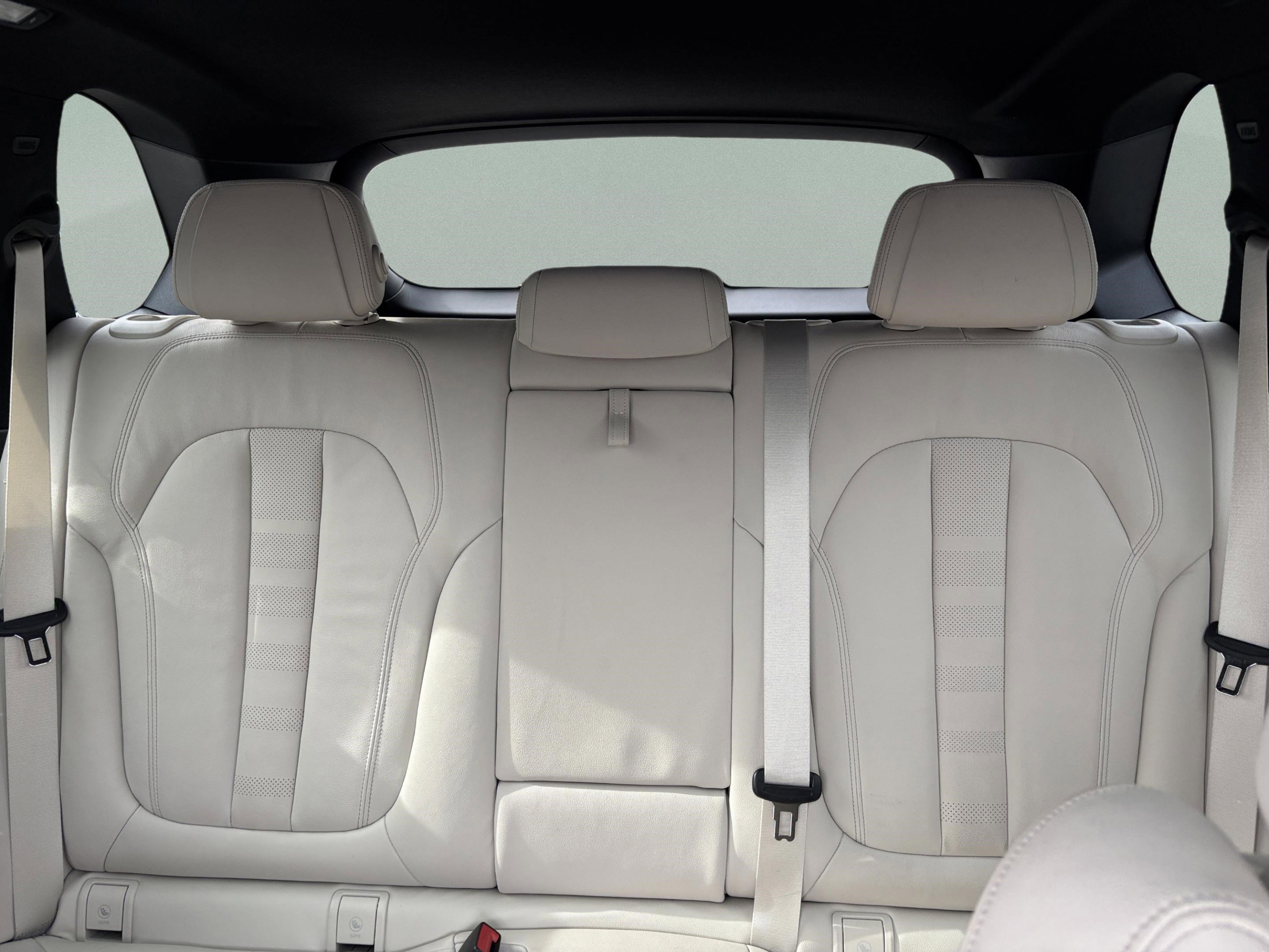 Used 2021 BMW X5 xDrive40i w/ Convenience Package image 27