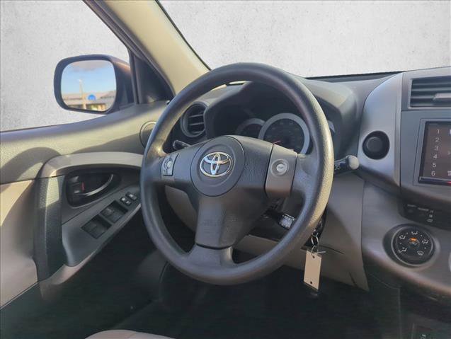 Used 2012 Toyota RAV4 FWD image 29