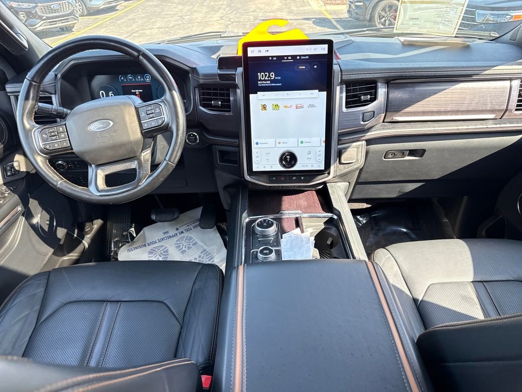 Certified 2022 Ford Expedition Platinum image 14