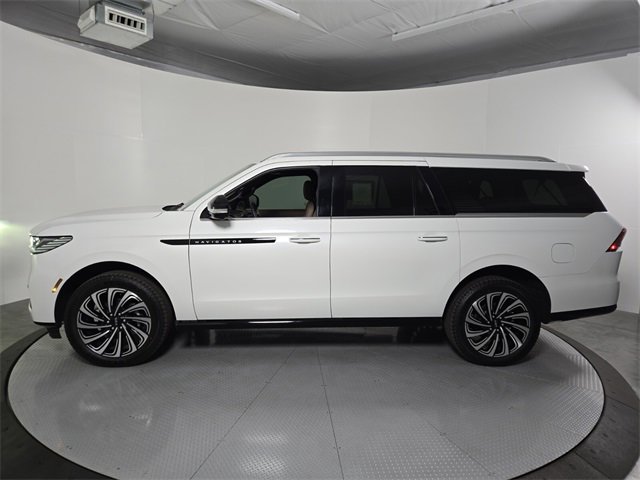 New 2026 Lincoln Navigator L Black Label image 8