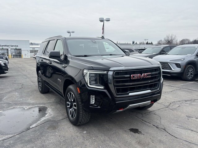 Used 2021 GMC Yukon AT4 w/ AT4 Premium Package image 3