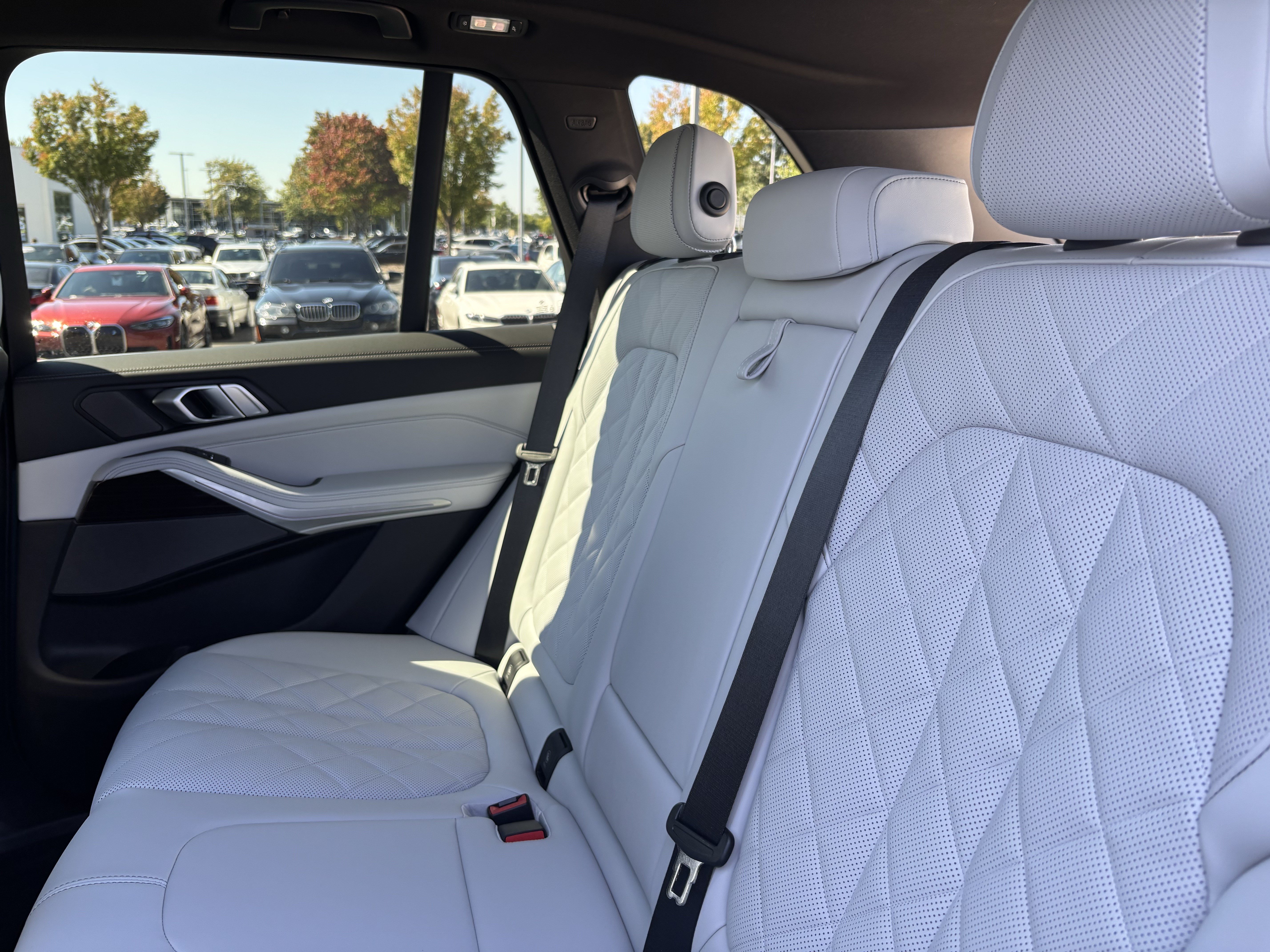 Certified 2025 BMW X5 sDrive40i w/ Premium Package RWD image 33