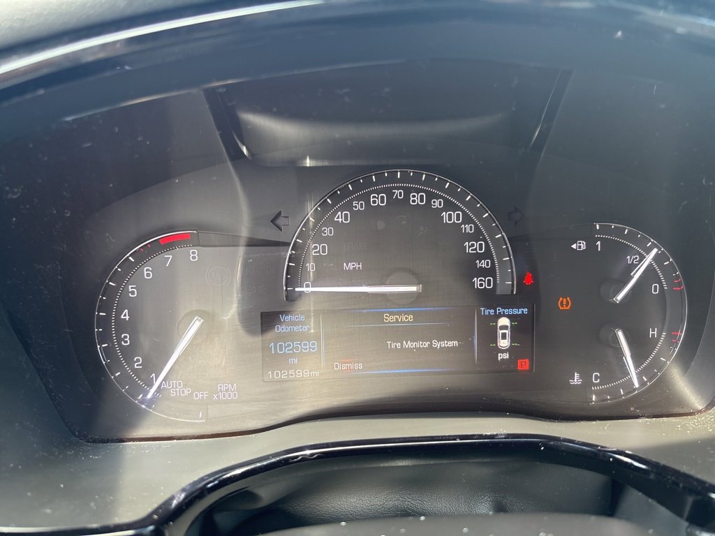 Used 2018 Cadillac XT5 Luxury w/ Driver Awareness Package image 37