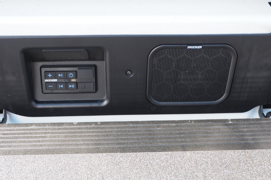 Used 2026 GMC Sierra 2500 AT4X AWD/4WD image 17