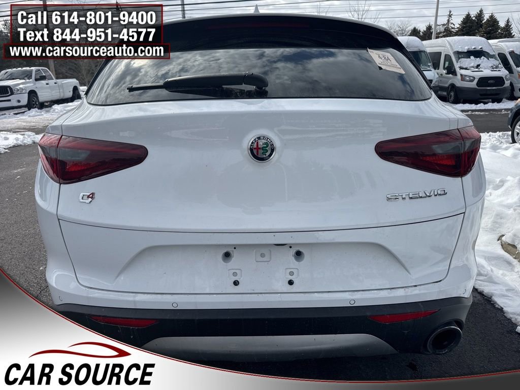 Used 2021 Alfa Romeo Stelvio Sprint w/ Cold Weather Package image 5