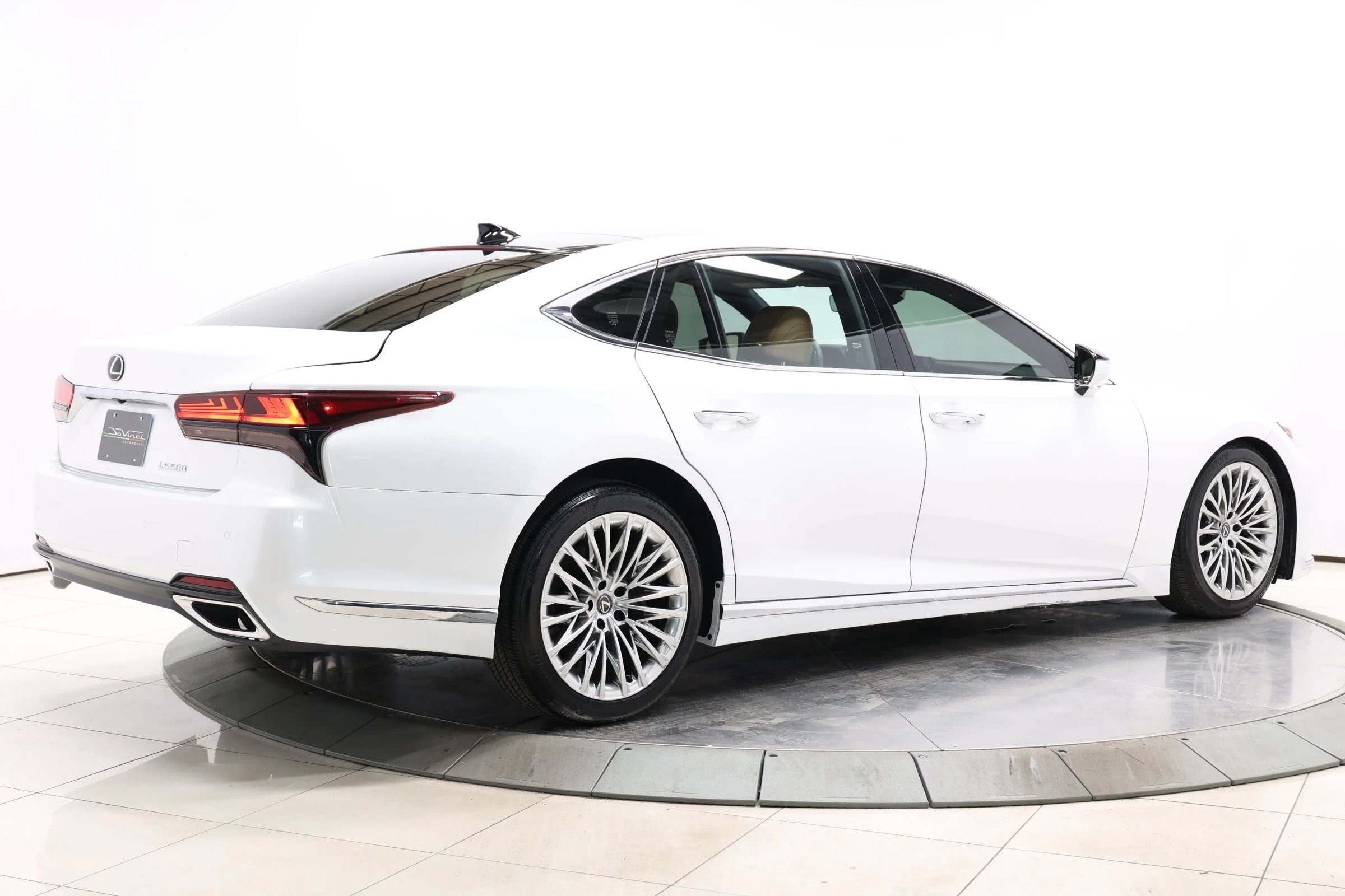 Used 2024 Lexus LS 500 w/ Interior Upgrade Package RWD image 4