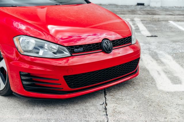 Used 2015 Volkswagen GTI S FWD image 23