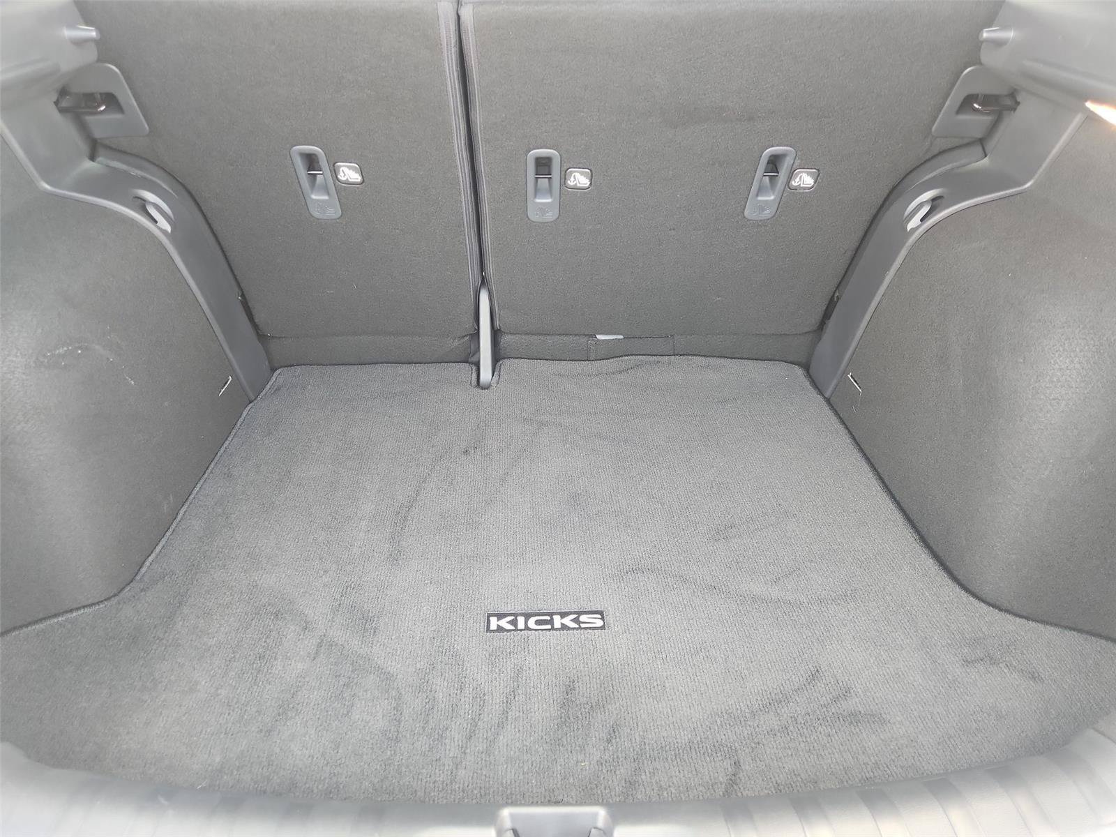 Used 2024 Nissan Kicks S FWD image 23
