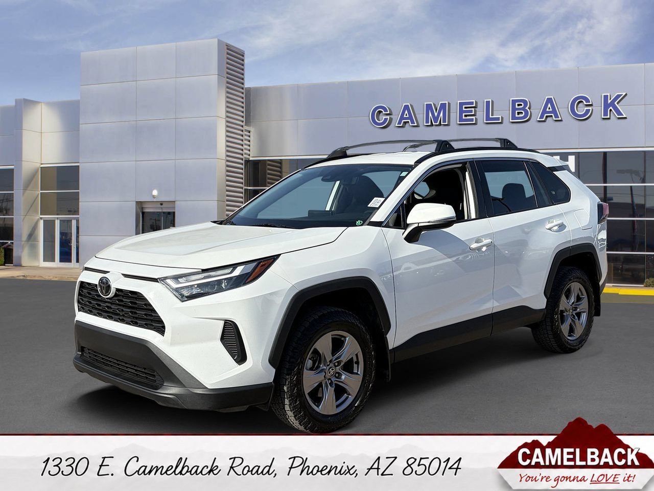 Used 2023 Toyota RAV4 XLE AWD/4WD image 1