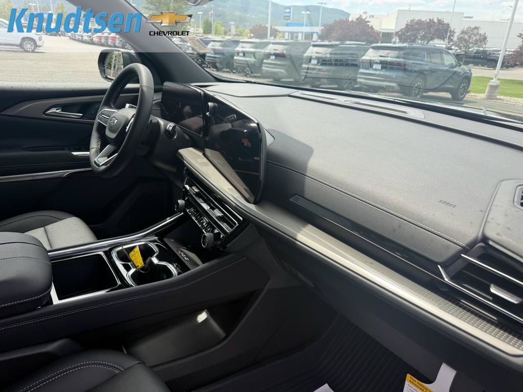 New 2026 Chevrolet Traverse LT w/ Midnight/Sport Edition AWD/4WD image 13