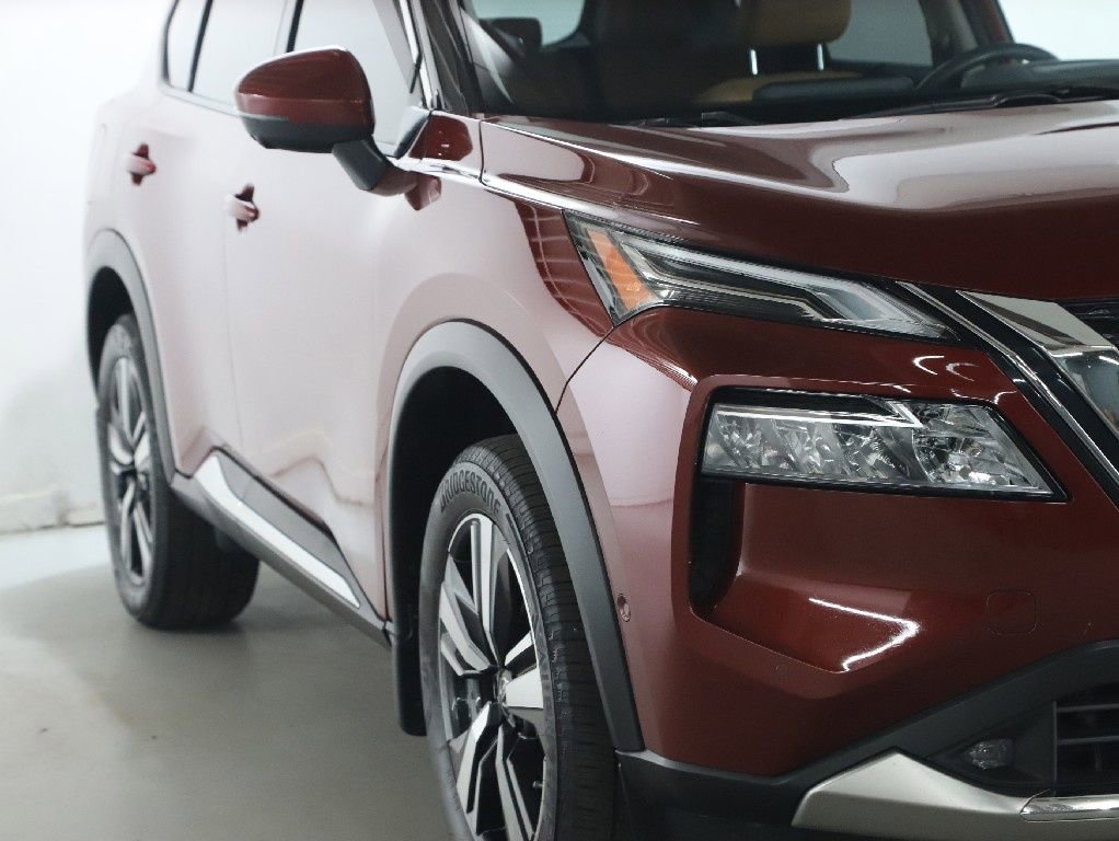 Used 2021 Nissan Rogue Platinum image 9