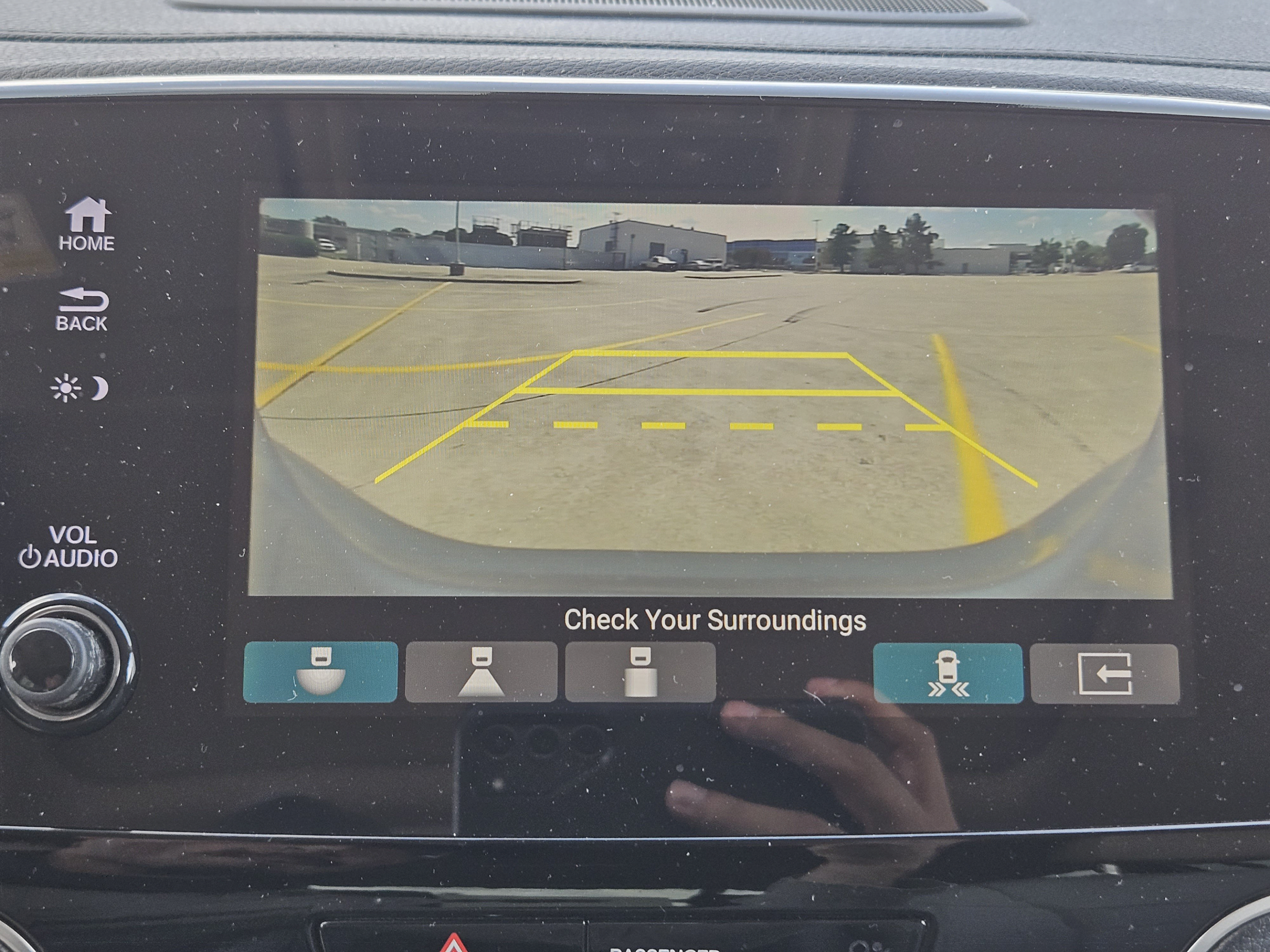 Used 2019 Honda Pilot Touring image 10