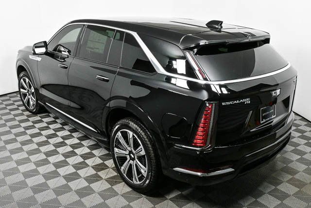 New 2025 Cadillac Escalade IQ Luxury 2 image 26