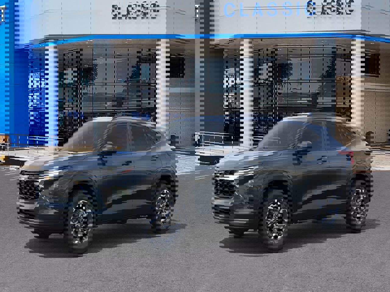 New 2026 Chevrolet Trax LT image 2