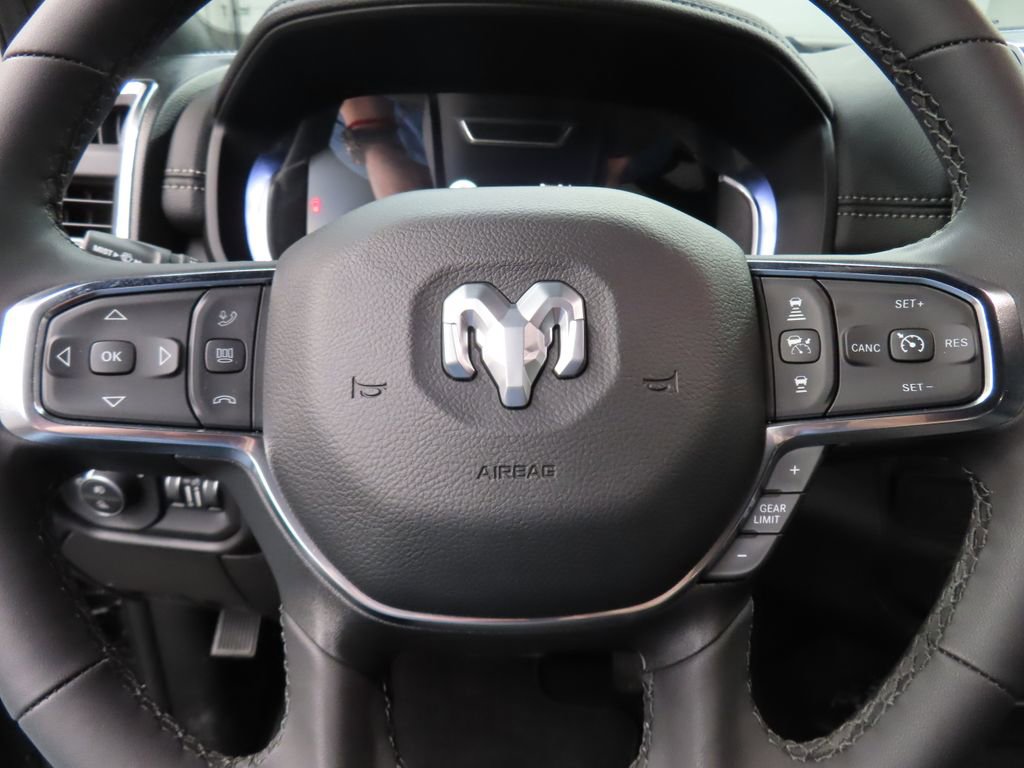 Used 2026 RAM 2500 Laramie AWD/4WD image 51