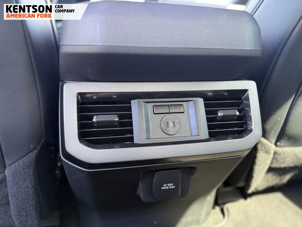 Used 2025 Ford F250 Platinum image 46