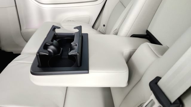 New 2026 Volvo XC90 B6 Ultra w/ Protection Package AWD/4WD image 32