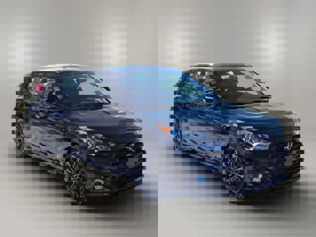 Used 2016 Hyundai Veloster Turbo image 3