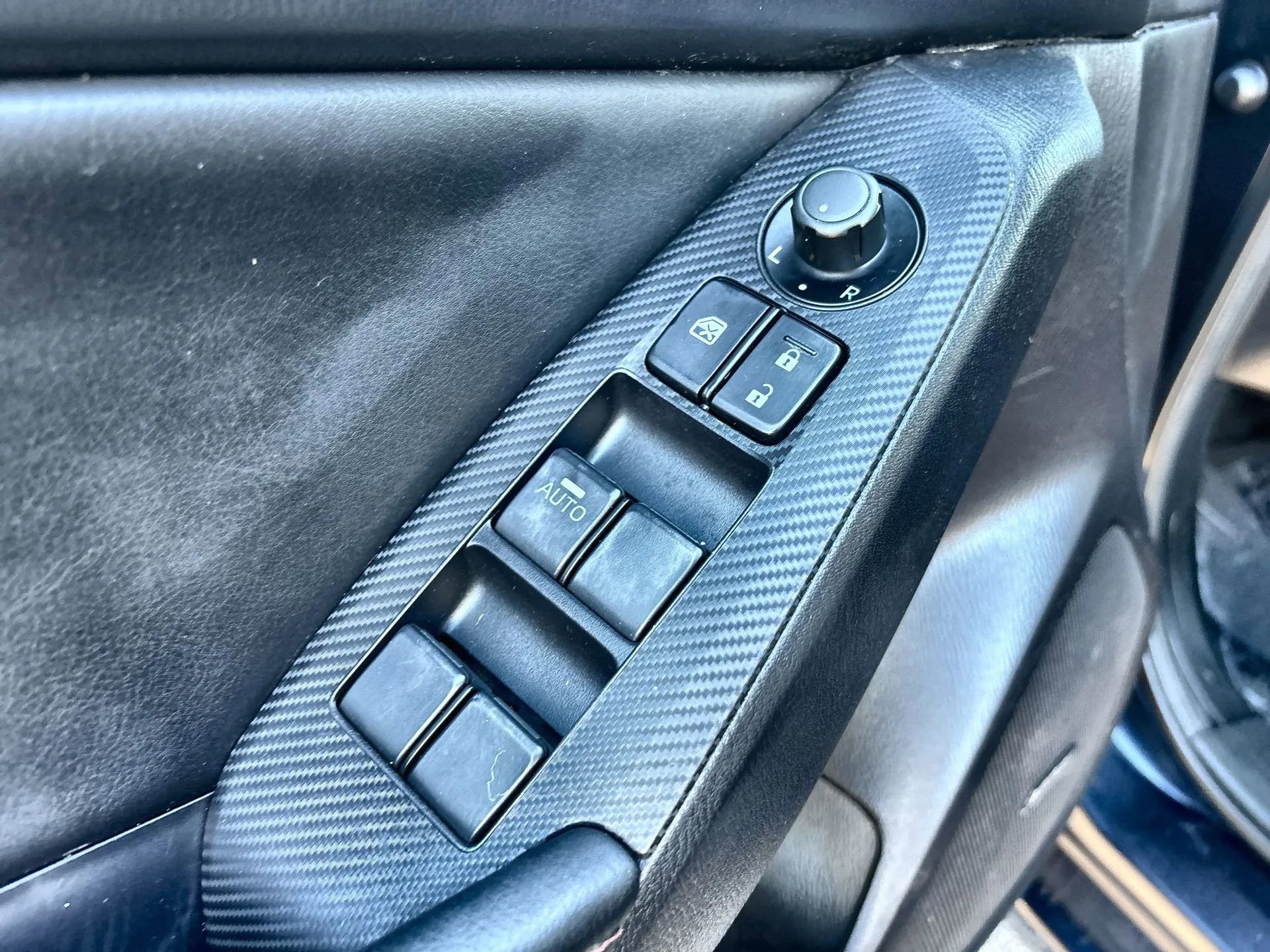 Used 2015 MAZDA MAZDA3 i Grand Touring image 15