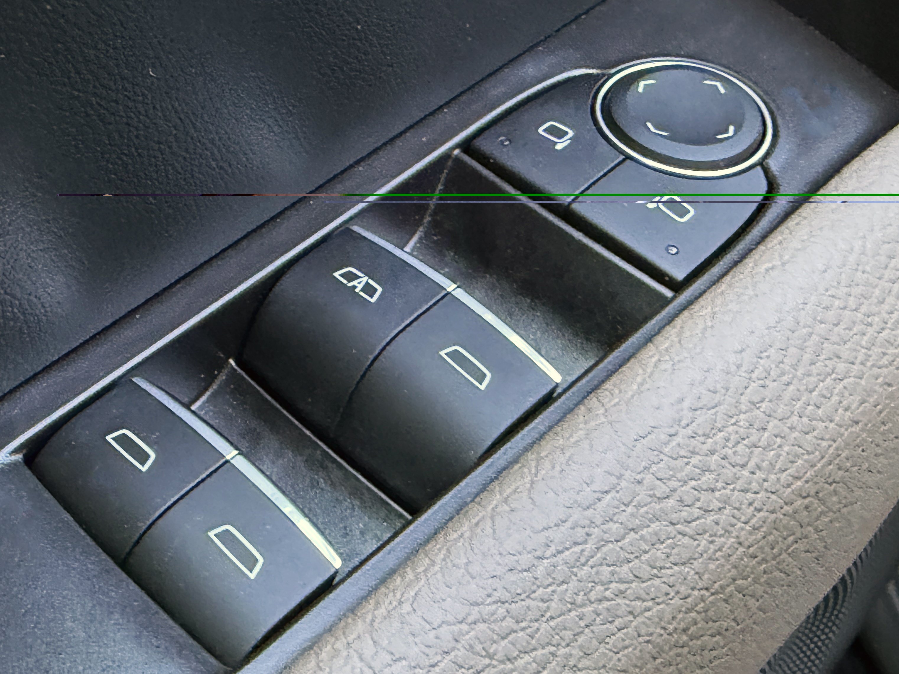 Used 2026 GMC Canyon Denali AWD/4WD image 9