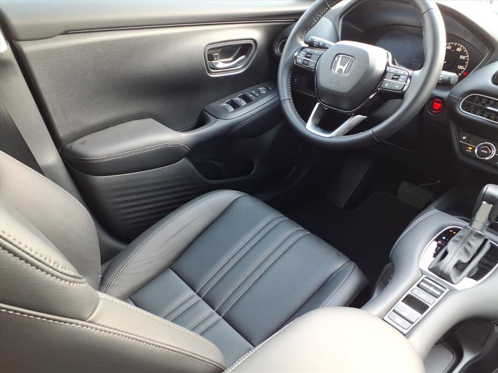 Used 2026 Honda HR-V EX-L image 16