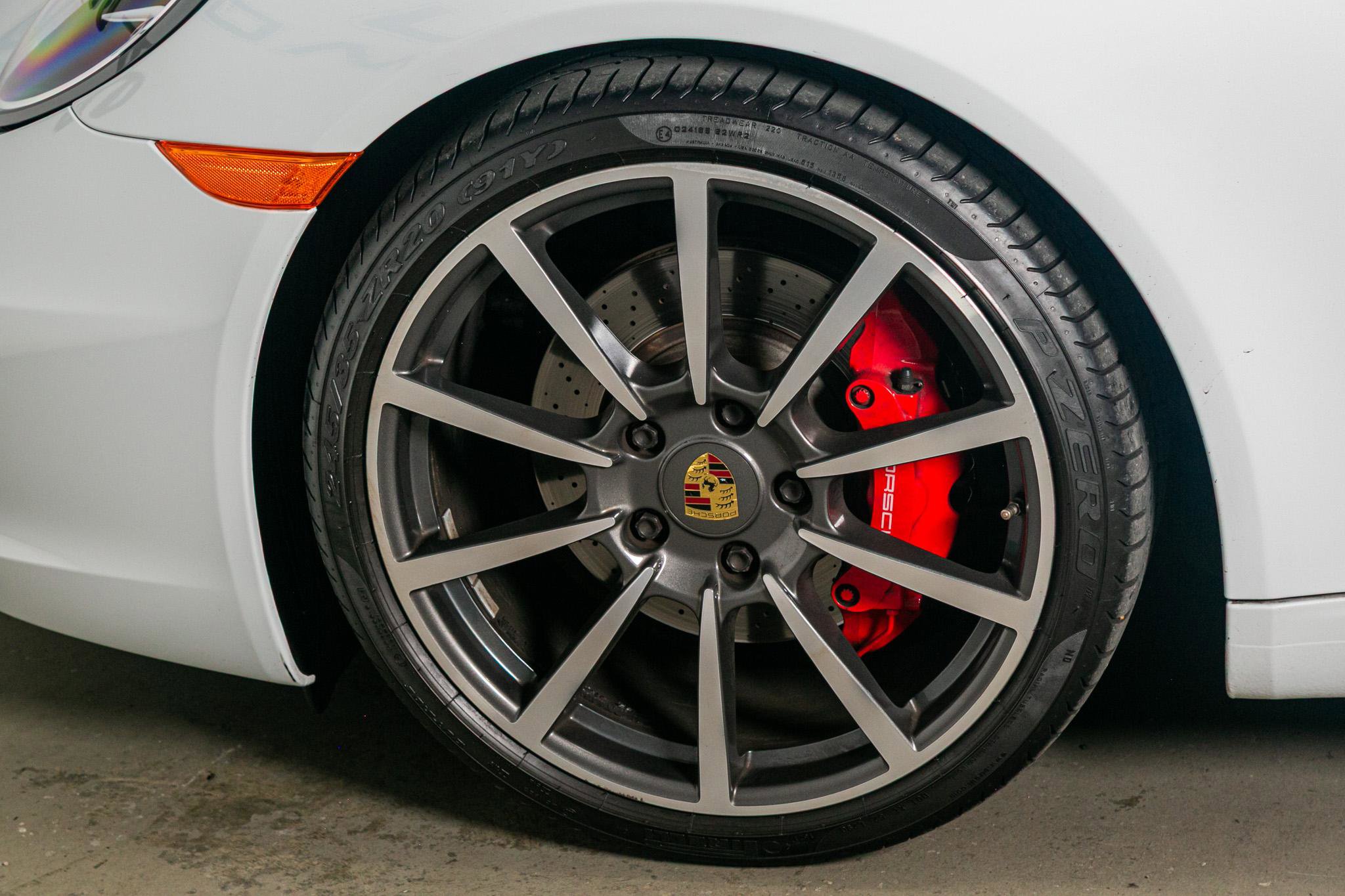 Used 2015 Porsche 911 Carrera S image 19