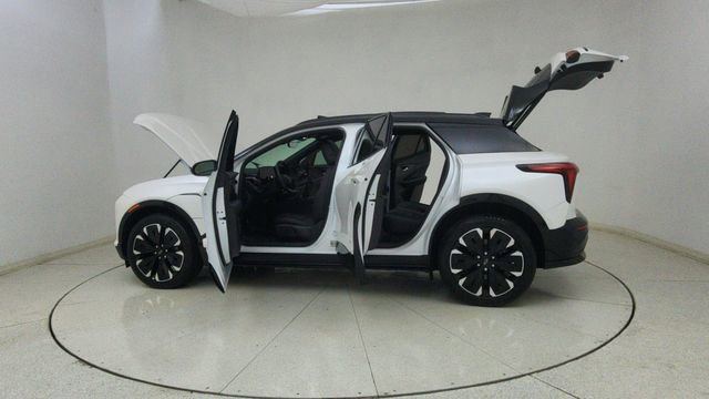 Used 2025 Chevrolet Blazer EV RS image 75