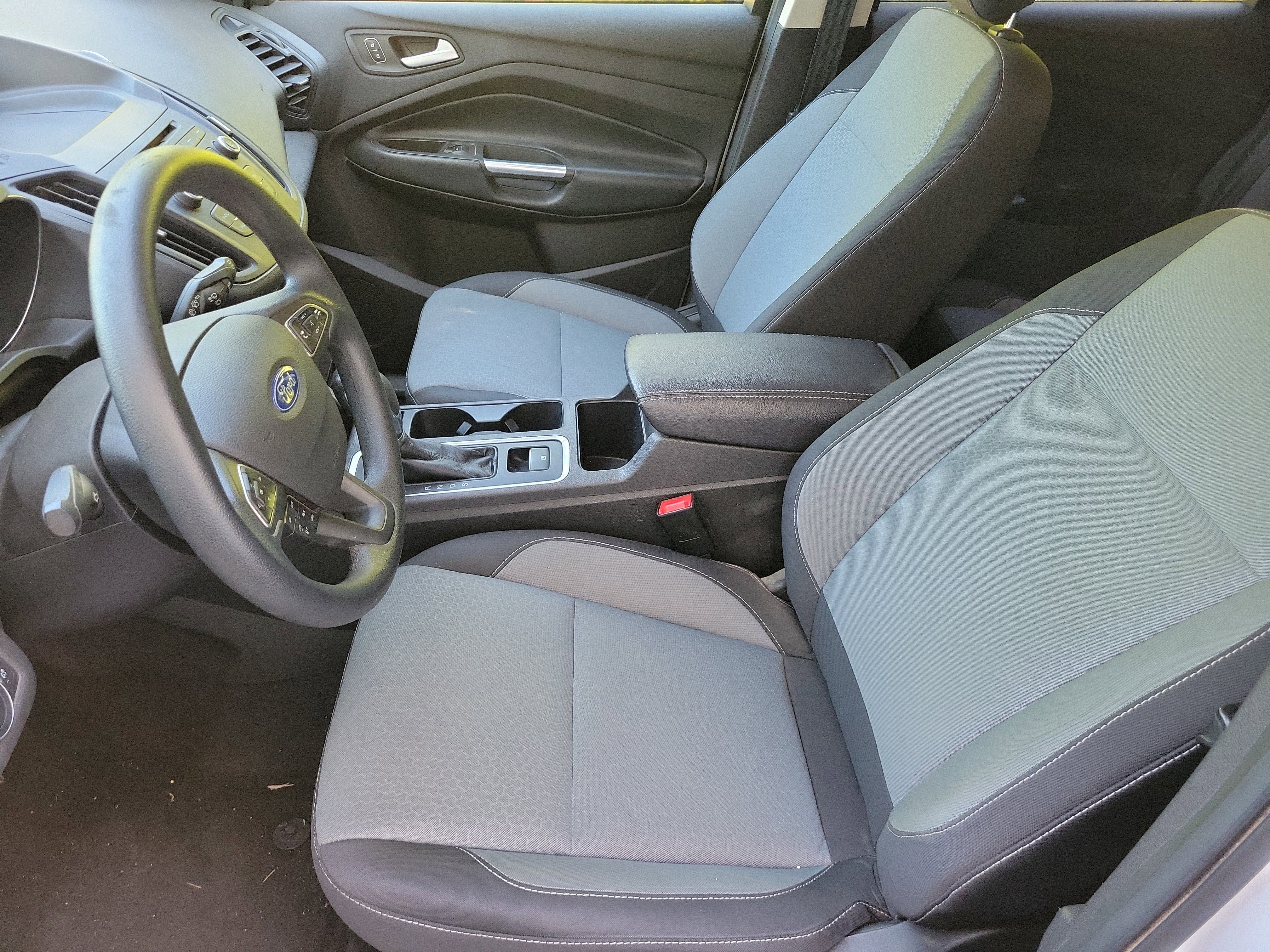 Used 2018 Ford Escape SE AWD/4WD image 9
