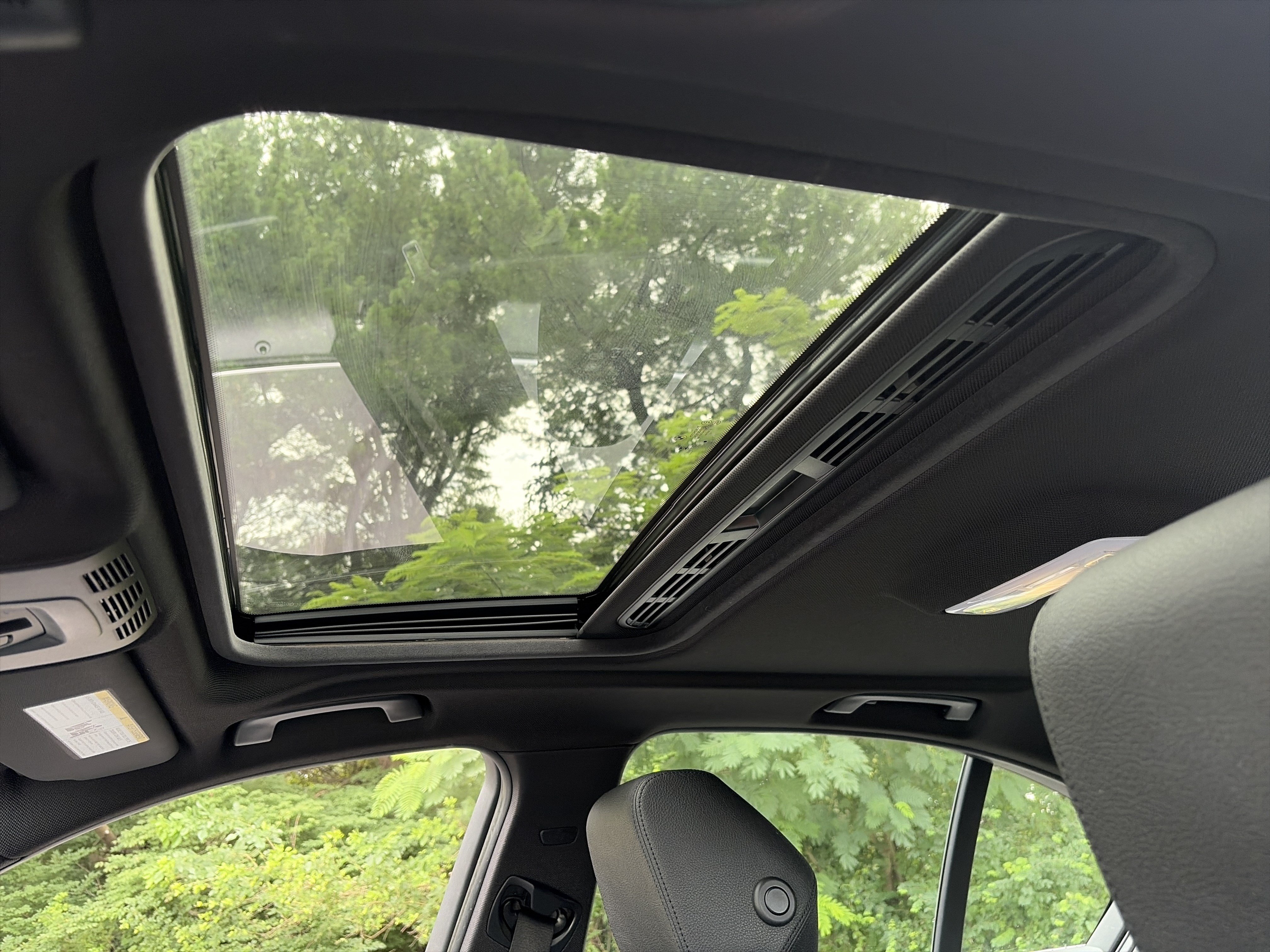 Used 2018 BMW 340i xDrive Sedan AWD/4WD image 21
