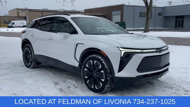 Used 2024 Chevrolet Blazer EV RS image 2
