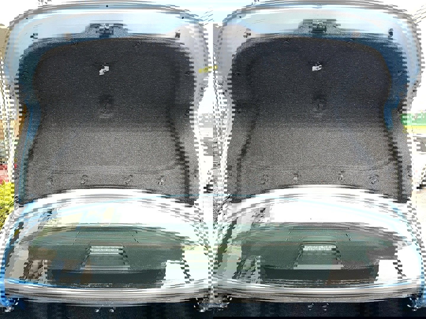 Used 2012 Toyota Camry L image 21