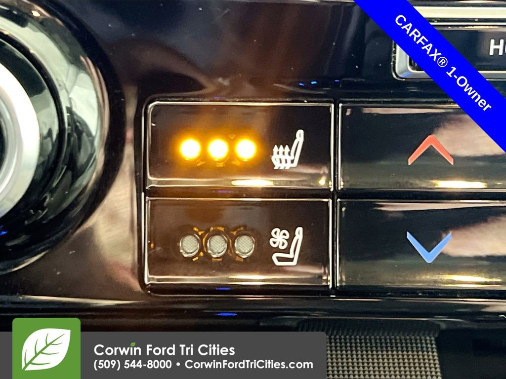 Used 2021 Toyota Highlander Limited image 25