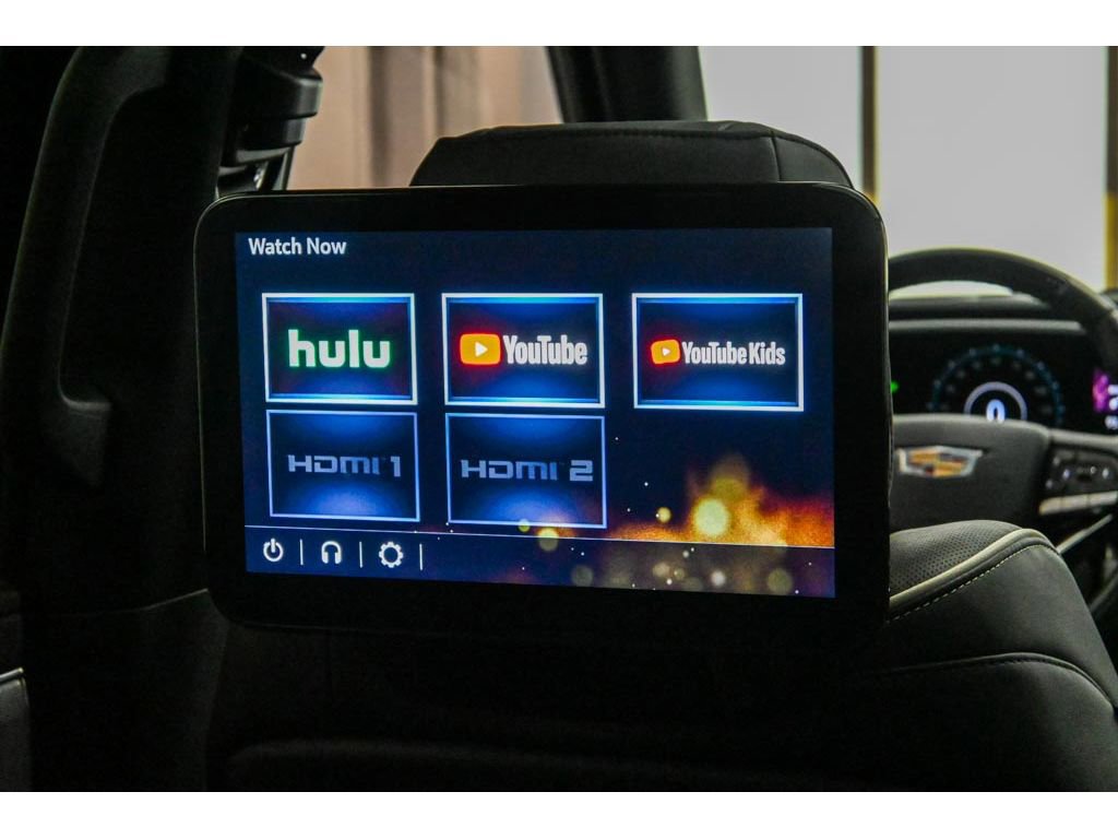 Certified 2024 Cadillac Escalade Sport w/ LPO, ONYX Package image 31