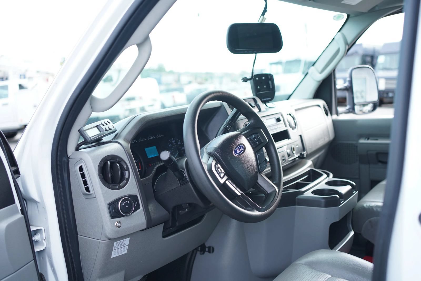 Used 2023 Ford E-350 and Econoline 350 Super Duty w/ Power Windows & Locks Group RWD image 16