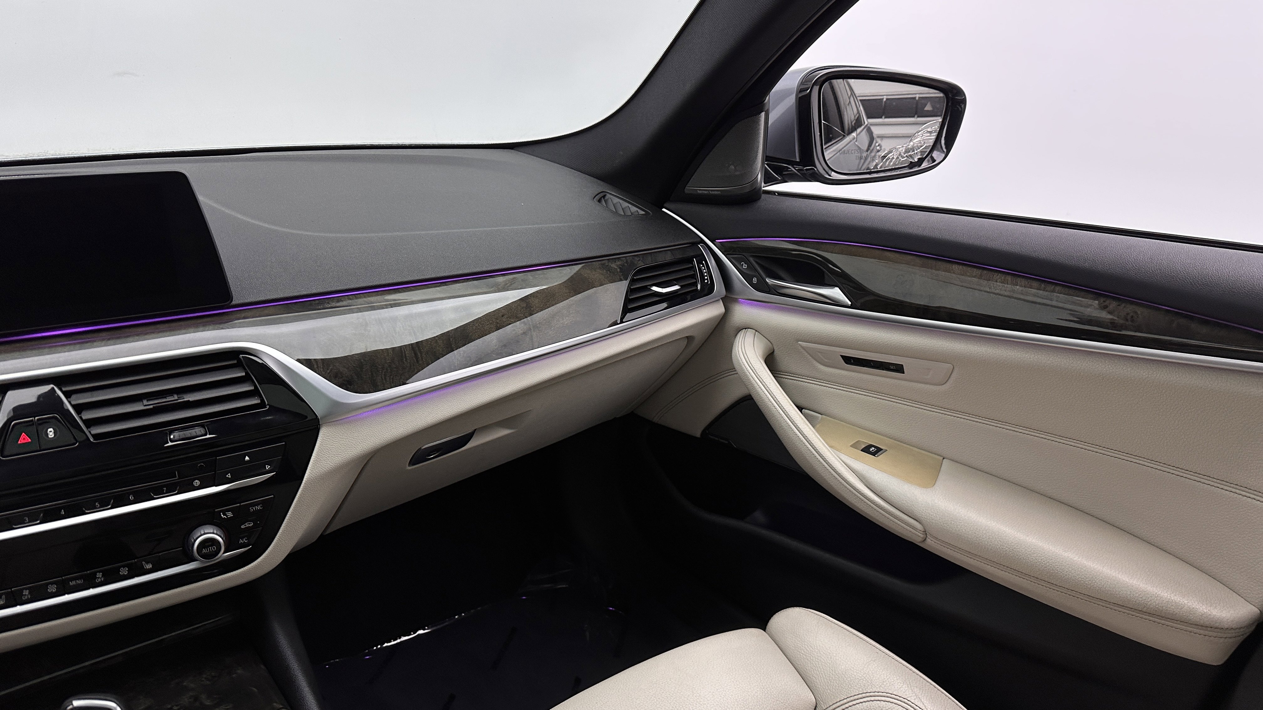 Used 2017 BMW 540i image 29