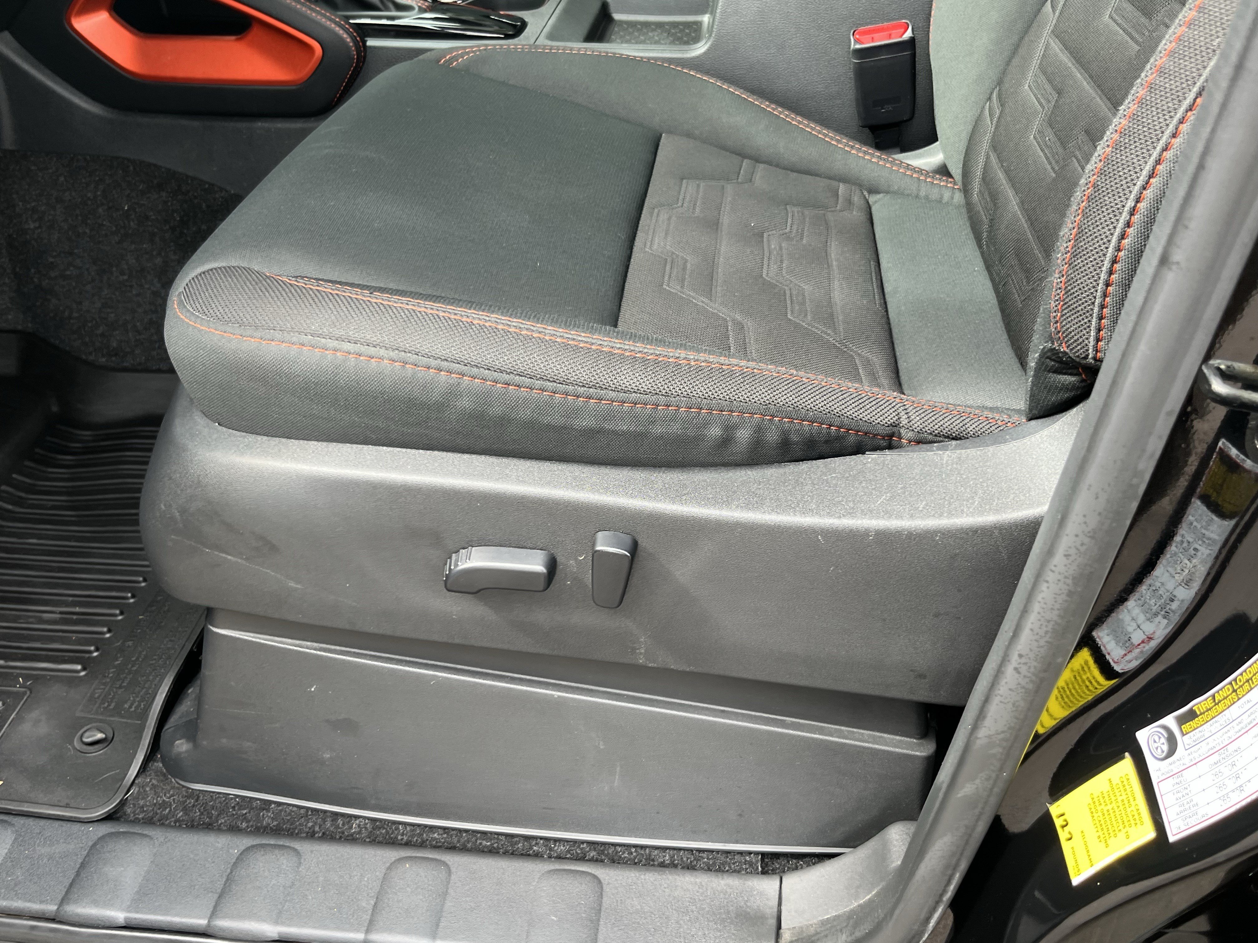 Used 2022 Nissan Frontier PRO-4X w/ Off-Road Protection Package AWD/4WD image 18