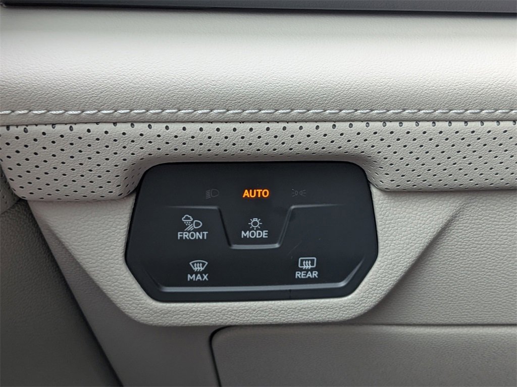 New 2026 Volkswagen Atlas SEL Premium R-Line image 26