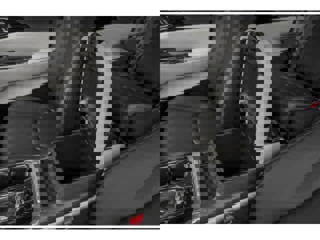 Used 2024 Kia Carnival EX image 17