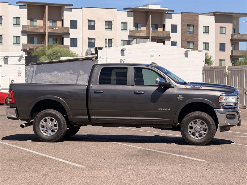Used 2021 RAM 2500 Laramie AWD/4WD image 2