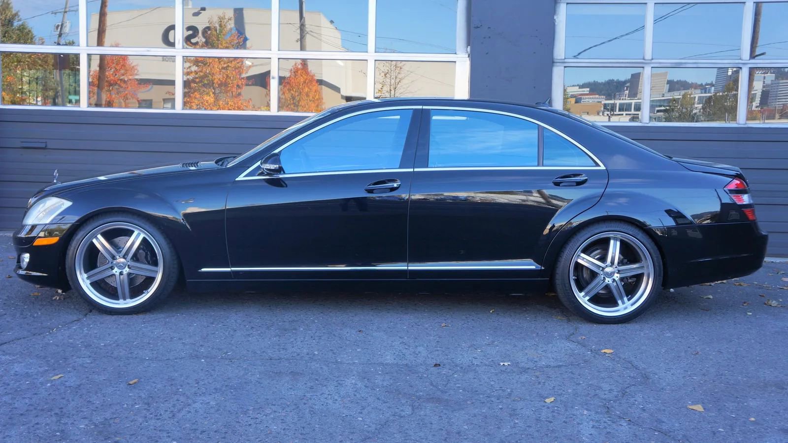 Used 2007 Mercedes-Benz S 550 image 2