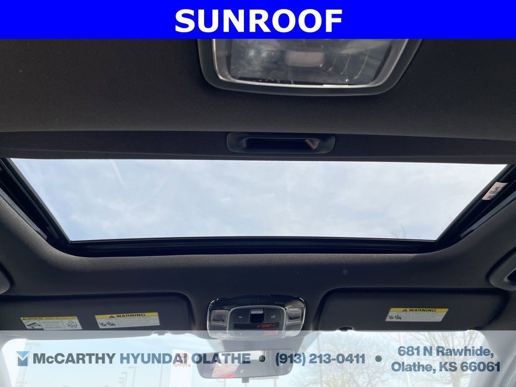 Used 2024 Hyundai Santa Cruz Night image 11