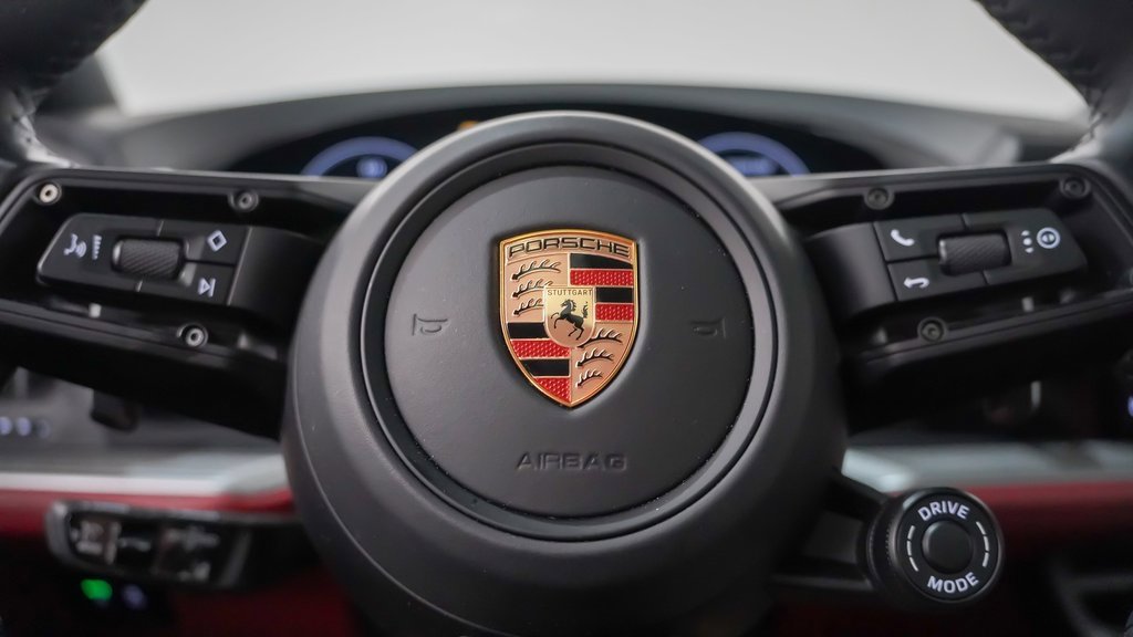 New 2025 Porsche Cayenne S image 27