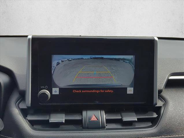 Used 2023 Toyota RAV4 LE image 15