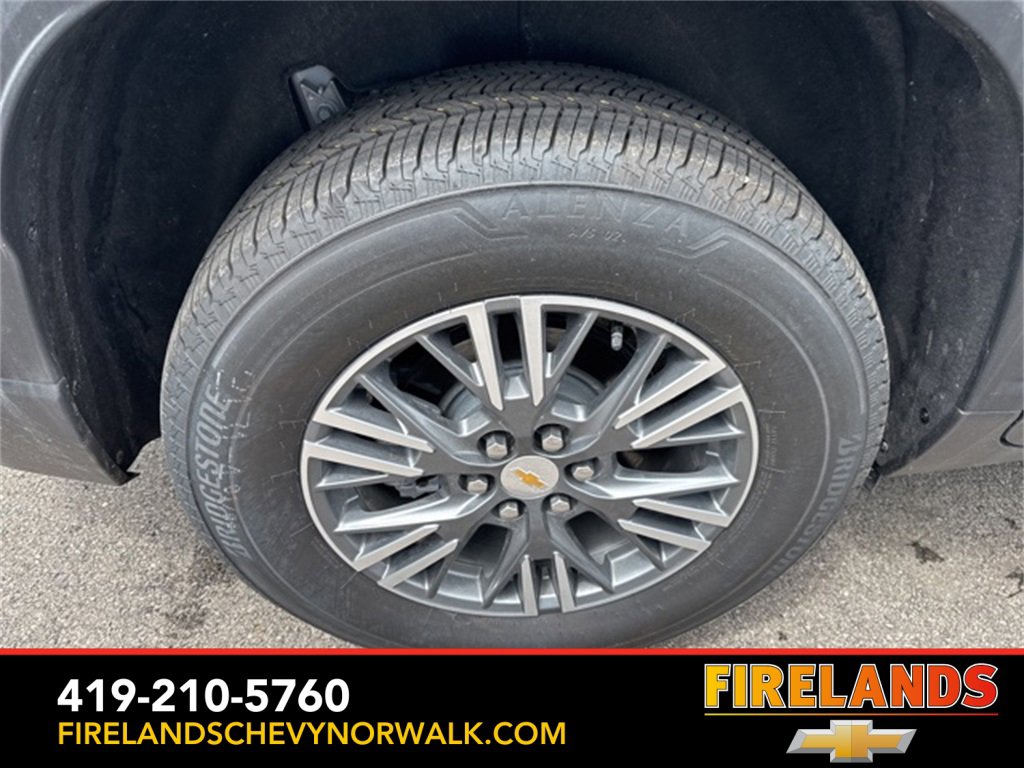 New 2025 Chevrolet Traverse LT w/ Enhanced Driving Package image 12