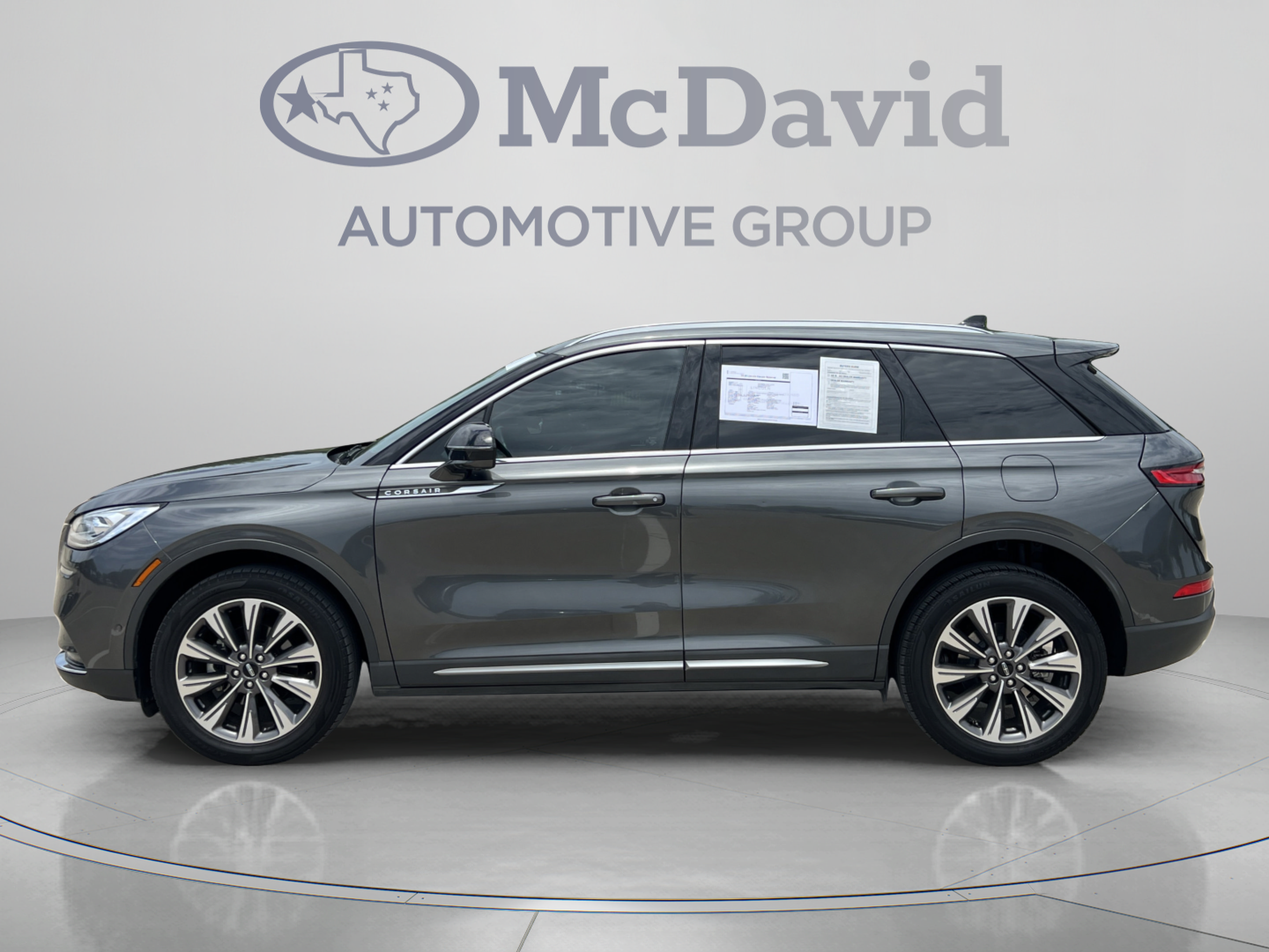 Certified 2020 Lincoln Corsair Reserve w/ Equipment Group 201A AWD/4WD image 4
