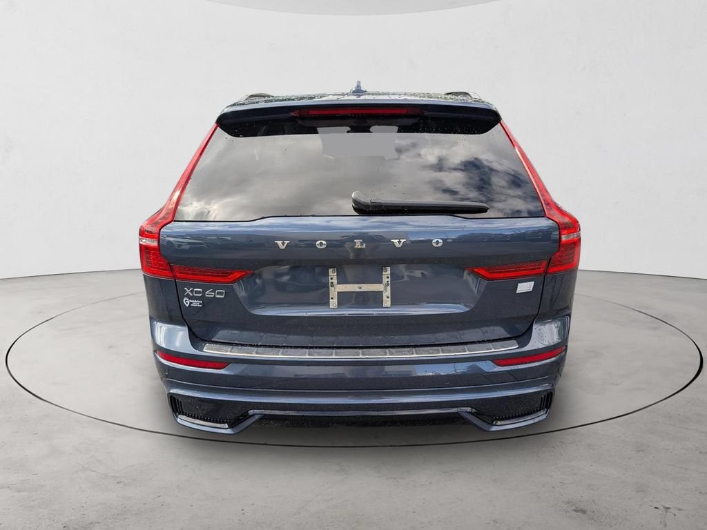 Certified 2023 Volvo XC60 T8 Ultimate w/ Climate Package AWD/4WD image 6