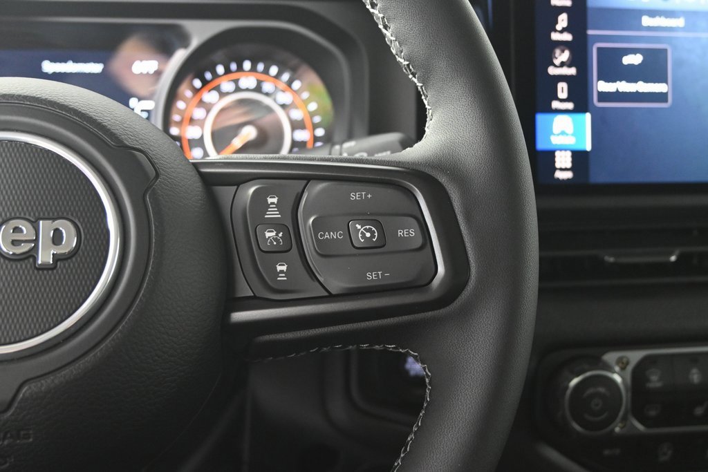 New 2025 Jeep Gladiator Willys image 35