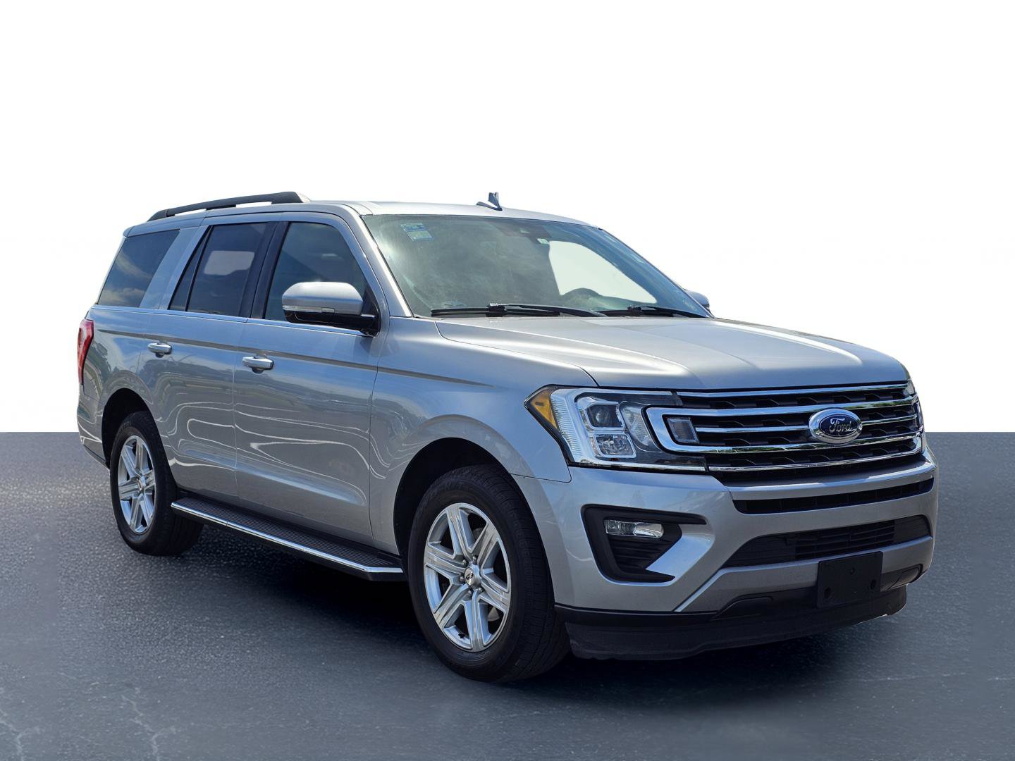 Used 2020 Ford Expedition XLT w/ Equipment Group 202A image 5