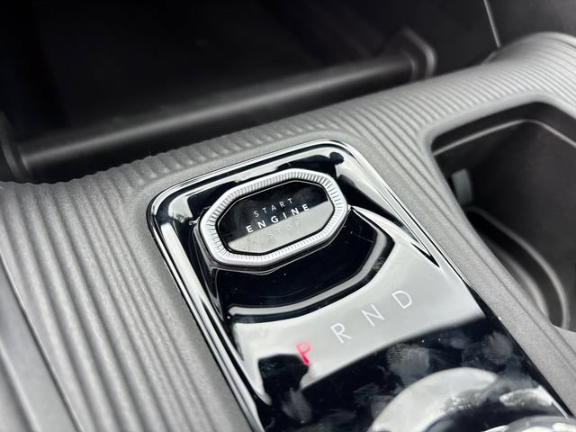 New 2026 Jeep Cherokee Overland w/ Advanced Pro Tech Group AWD/4WD image 18