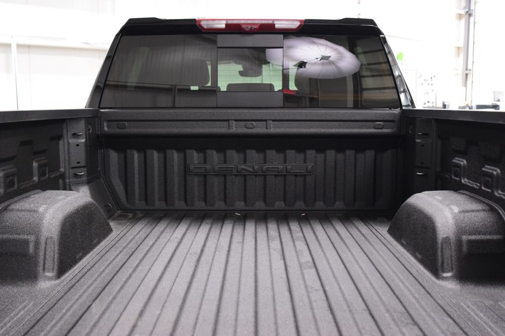 Used 2024 GMC Sierra 1500 Denali AWD/4WD image 27